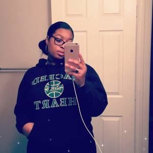 Meet your Posher, Sydney